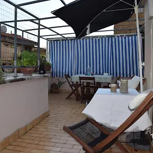  Appartement Terrazza In Borgo San Jacopo
