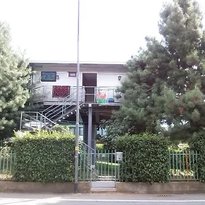 guest-house-bgy-airport.it-lombardy.com/