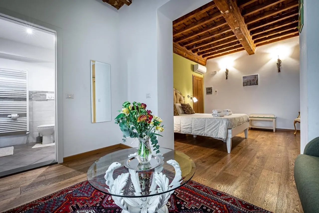 *** Couette-café La Stella D'Oro B&B Florence Italie